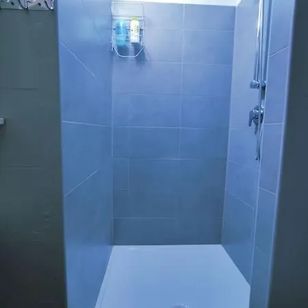 Apartment Gest Short Rent 4 *